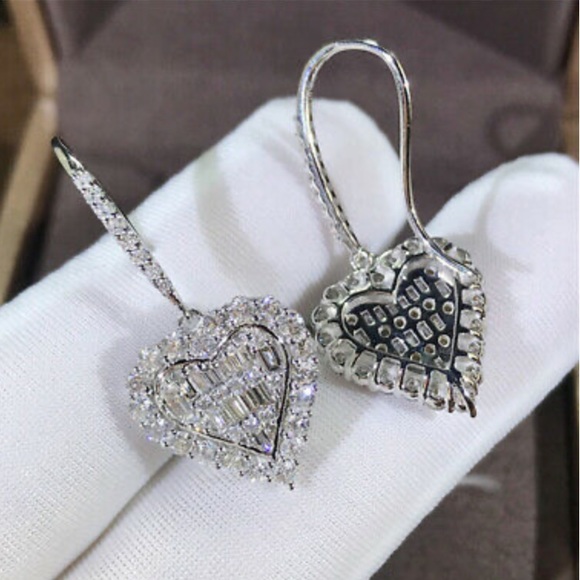 NEW 925 Sterling Silver ❤️ Heart Earrings - Picture 4 of 7